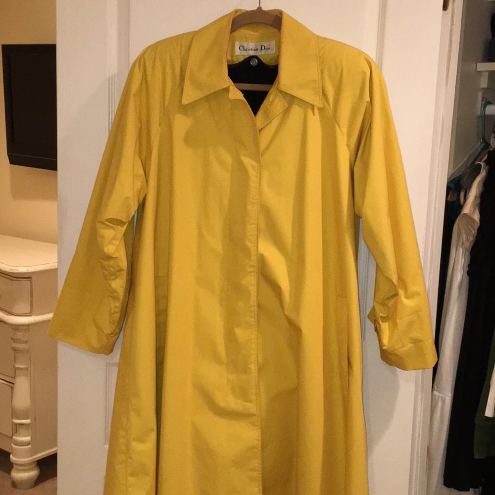 Christian Dior yellow raincoat w/ removable liner